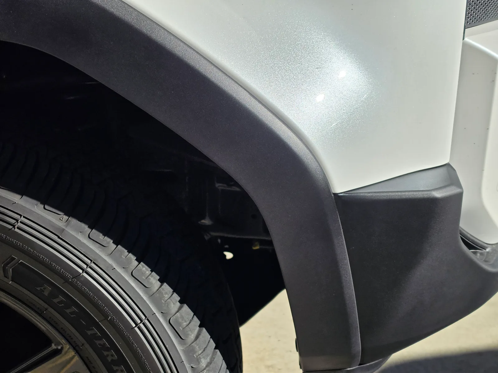 Professional car repair result - LandCruiser Arch Moulding Repair — Wollert after expert repair by Melbourne Scratch Repairs